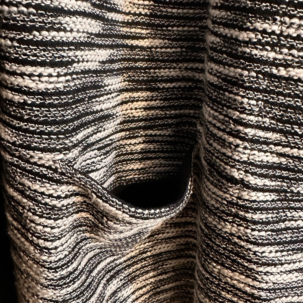 Slinky Brand long sleeve sweater - Picture 3 of 3
